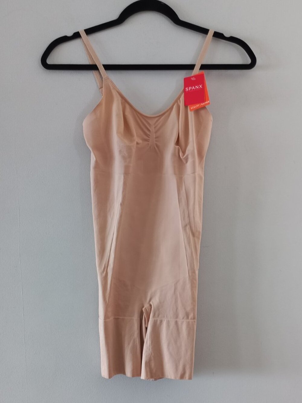 SPANX size L Mid thigh bodysuit "nude" beige